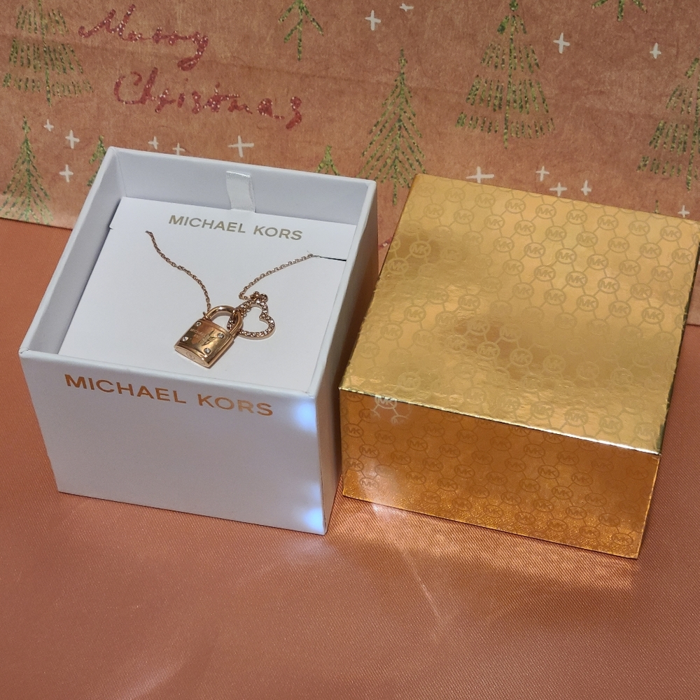 MICHAEL KORS NECKLACE - Picture 3 of 4